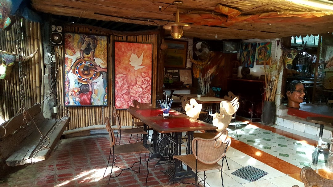 Nemiranda Arthouse and Gallery Cafe