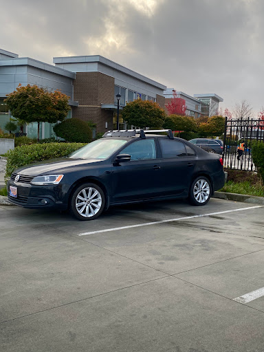 Simoes Automotive, 454 Beta St, Victoria, BC V8Z 1B1, Canada, 