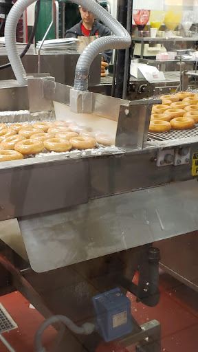 Shopping Mall «Southland Shopping Center», reviews and photos, 6944 W 130th St, Middleburg Heights, OH 44130, USA