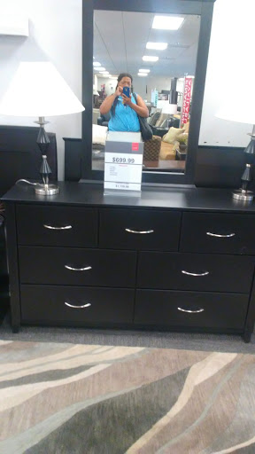 Used Furniture Store «CORT Clearance Center», reviews and photos, 8155 Kempwood Dr, Houston, TX 77055, USA