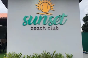 Sunset Beach Club - Quadras de Beach Tennis em Ribeirão Preto - Aula de Beach Tennis - Clubinho - Day Use image