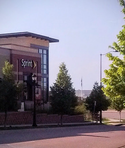 Sprint Store, 9992 Commons St, Lone Tree, CO 80124, USA, 