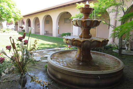 Funeral Home «Tinkler Funeral Chapel & Crematory», reviews and photos, 475 N Broadway St, Fresno, CA 93701, USA