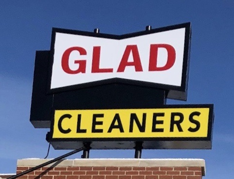 Dry Cleaner «Glad Cleaners Inc», reviews and photos, 6412 N Central Ave, Chicago, IL 60646, USA