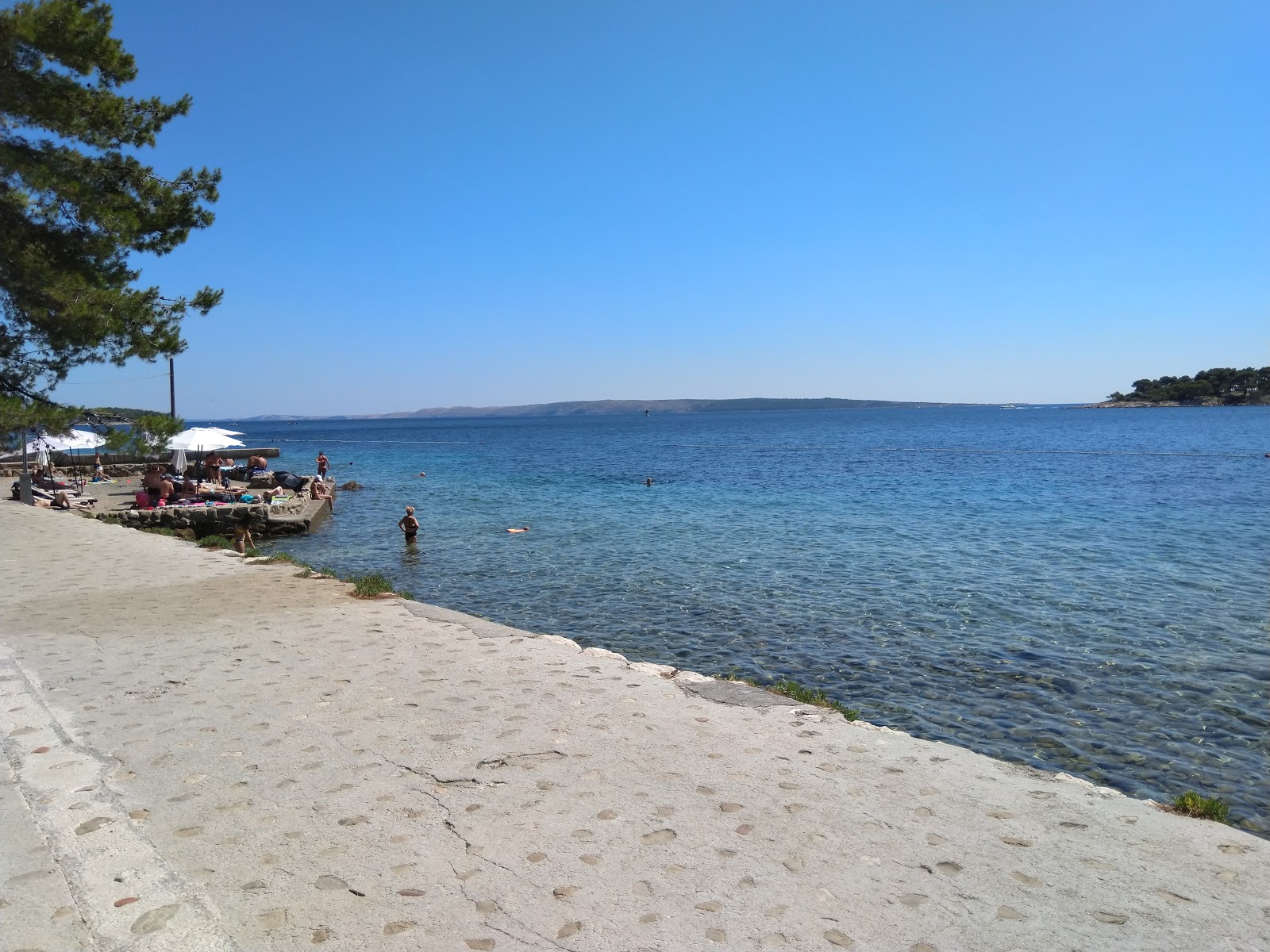 Foto van Sveti Ivan beach voorzieningenruimte