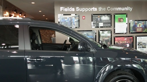 Jeep Dealer «Fields Chrysler Jeep Dodge RAM Glenview», reviews and photos, 2800 Patriot Blvd, Glenview, IL 60026, USA