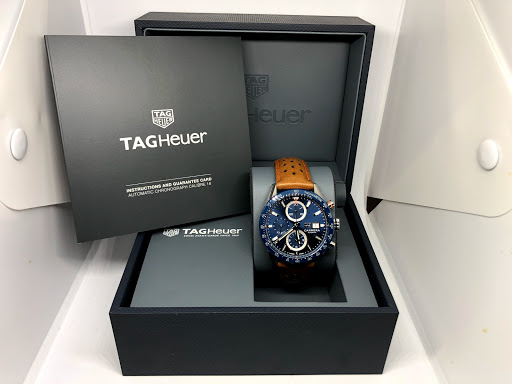 Pawn Shop «Crown Pawn Shop in Boca Raton», reviews and photos, 355 NE Spanish River Blvd, Boca Raton, FL 33431, USA