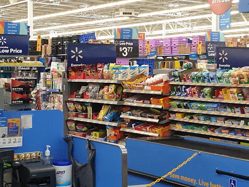 Discount Store «Walmart», reviews and photos, 19191 N Kelsey Street, Monroe, WA 98272, USA