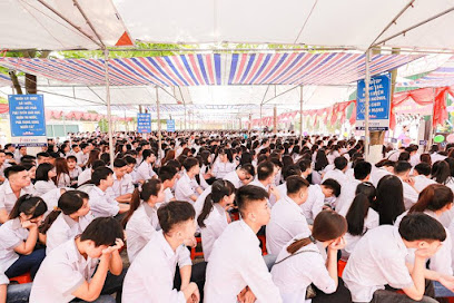 Trường THCS Đông Kinh