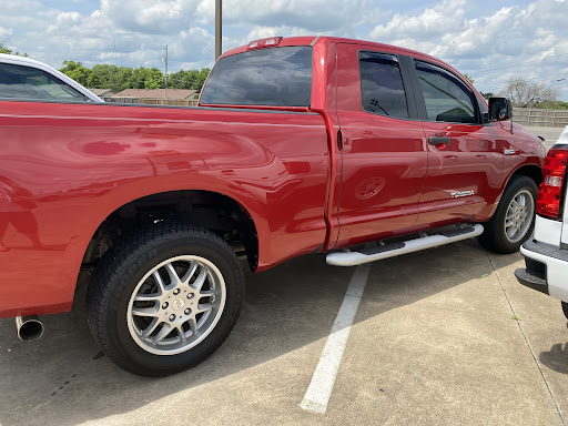 Car Dealer «Barrett Motors-Rowlett», reviews and photos, 2300 Lakeview Pkwy, Rowlett, TX 75088, USA