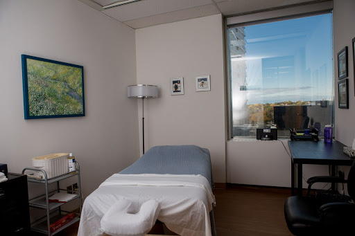 ALPHA Health Services - Toronto Physiotherapy Clinic (Yonge and Eglinton)