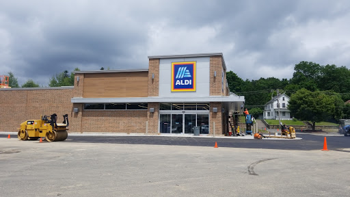 Supermarket «ALDI», reviews and photos, 62 Chase Ave, Waterbury, CT 06704, USA