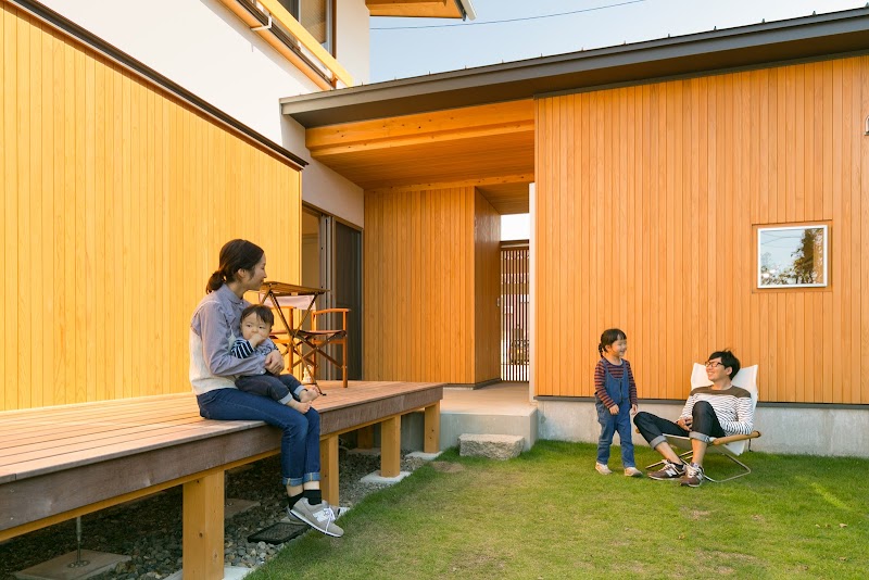 (株)カネタ建設 上越店