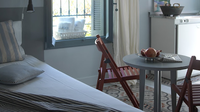 Kostelenou 34-36, Πόρος 180 20