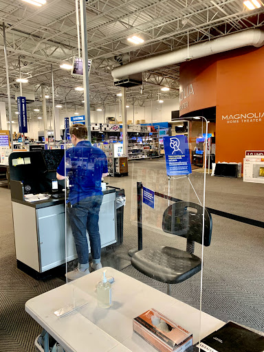 Electronics Store «Best Buy», reviews and photos, 1730 Pleasant Pl, Arlington, TX 76015, USA