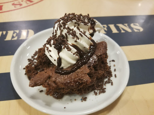 Shopping Mall «Aliso Village Shopping Center», reviews and photos, 23966 Aliso Creek Rd, Laguna Niguel, CA 92677, USA