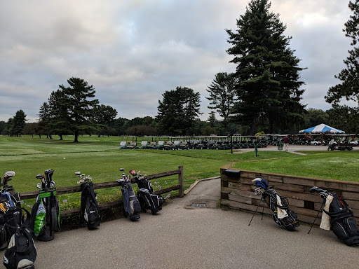 Country Club «Wayland Country Club», reviews and photos, 121 Old Sudbury Rd, Wayland, MA 01778, USA