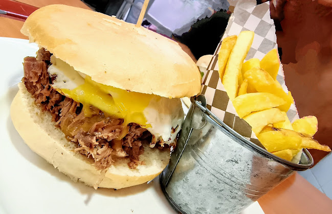 La Barra Italiana Sandwicheria - Buin