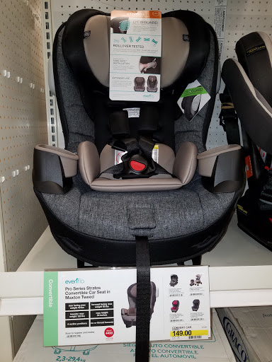 Department Store «Target», reviews and photos, 2099 Skokie Valley Rd, Highland Park, IL 60035, USA