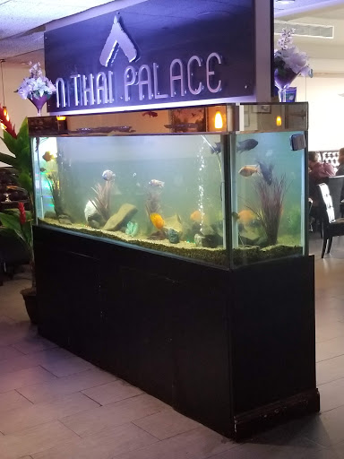 Shopping Mall «Route 18 Shopping Center», reviews and photos, 1020 NJ-18, East Brunswick, NJ 08816, USA