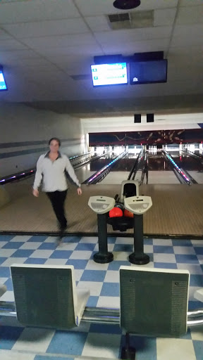 Bowling Alley «Rolling Meadow Lanes», reviews and photos, 3304 Zuck Rd, Erie, PA 16506, USA