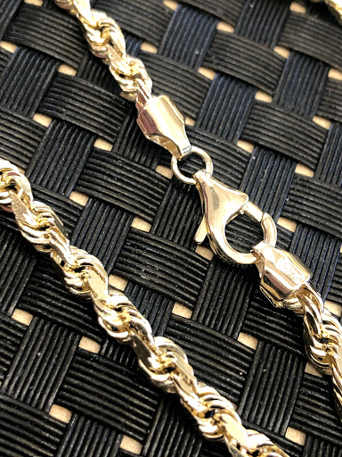 Jeweler «Mills Jewelers Camarillo», reviews and photos, 2171 Ventura Blvd, Camarillo, CA 93010, USA