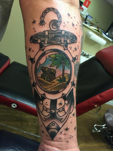 Tattoo Shop «Red Room Social Club Emporium», reviews and photos, 115 W Nepessing St, Lapeer, MI 48446, USA