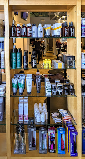 Hair Salon «Pump Salon», reviews and photos, 2739 Edmondson Rd, Cincinnati, OH 45209, USA