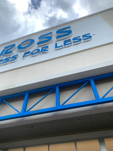 Clothing Store «Ross Dress for Less», reviews and photos, 1700 Norman Dr, Valdosta, GA 31601, USA