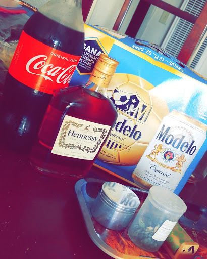 Grocery Store «Plaza Bottle Shop & Market», reviews and photos, 15292 Liberty St, San Leandro, CA 94578, USA