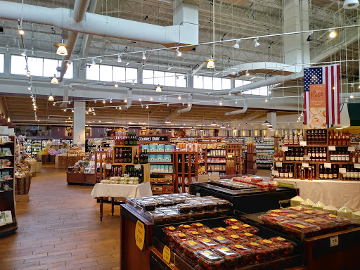 Grocery Store «The Fresh Market», reviews and photos, 11 Essington Dr, Hingham, MA 02043, USA