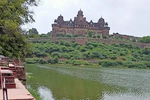 Datia Palace image