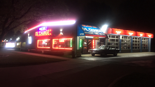 Oil Change Service «Major Oil Detailing & Repair», reviews and photos, 27795 John R Rd, Madison Heights, MI 48071, USA