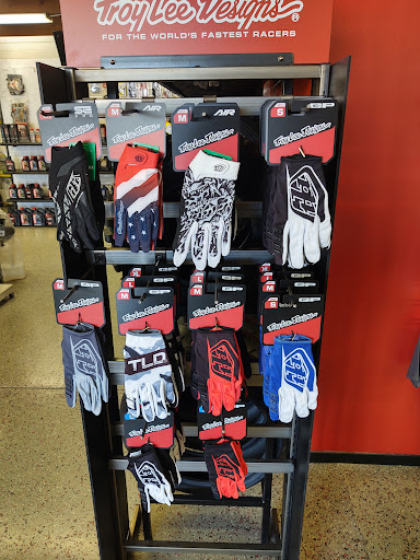 Motorcycle Repair Shop «1Up Motorsports», reviews and photos, 645 N 1st St, Dixon, CA 95620, USA