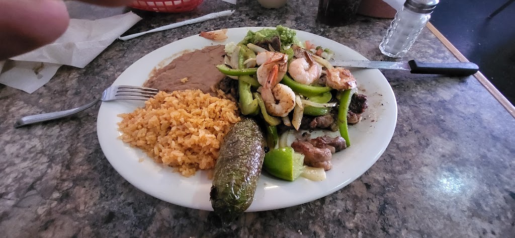 Reyna's Mexican Restaurant 79701