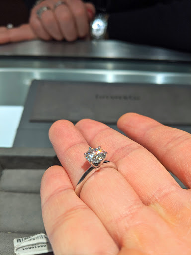 Jewelry Store «Tiffany & Co.», reviews and photos, 105 Bellevue Way NE, Bellevue, WA 98004, USA