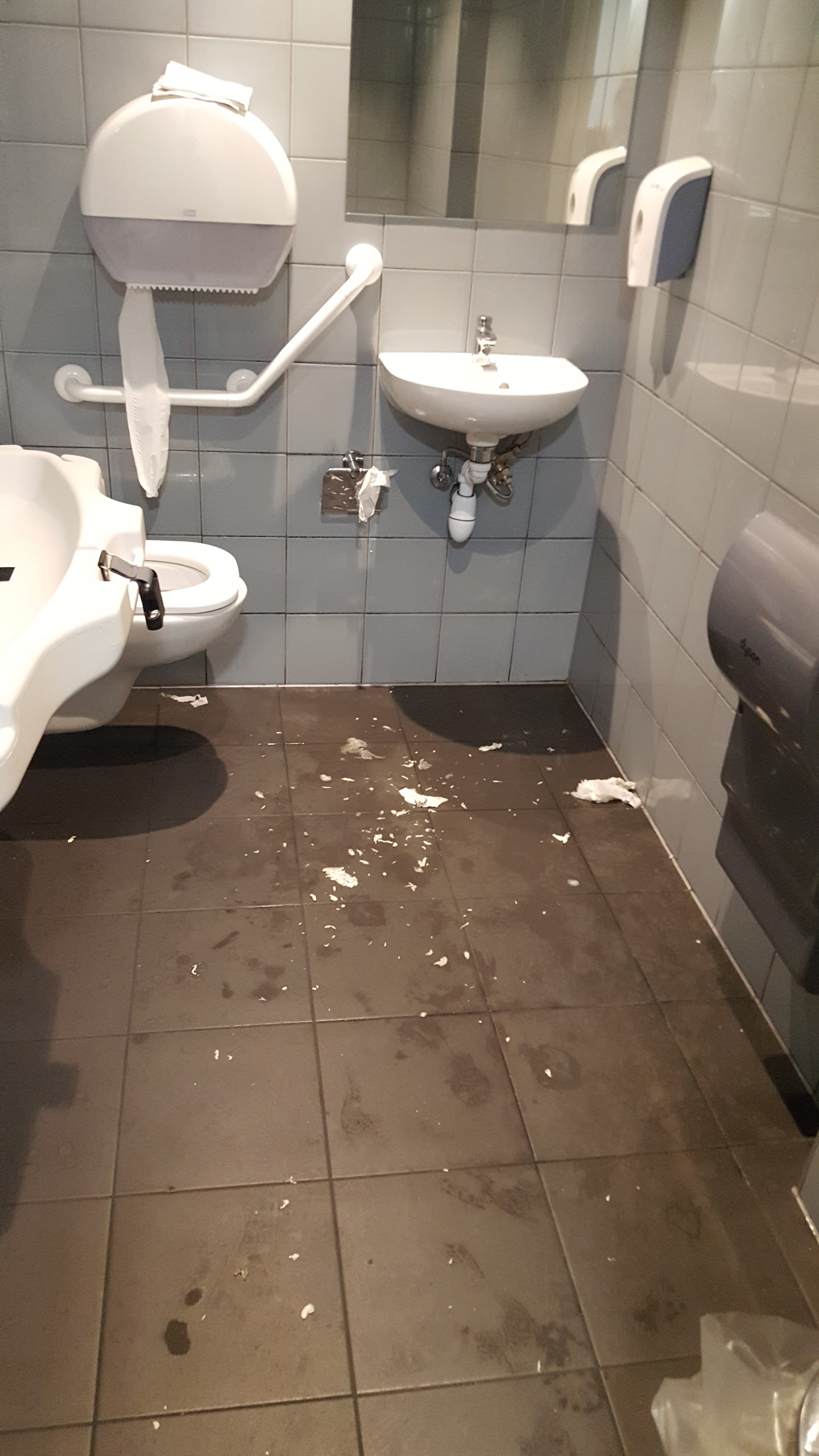 Photo n° 2 de l'avis de sandra. fait le 08/07/2017 à 23:56