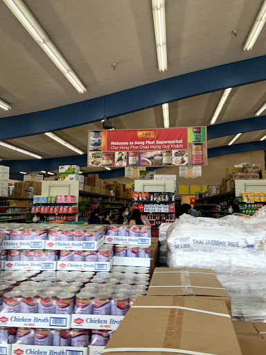 Asian Grocery Store «Hong Phat Food Center», reviews and photos, 101 SE 82nd Ave, Portland, OR 97216, USA