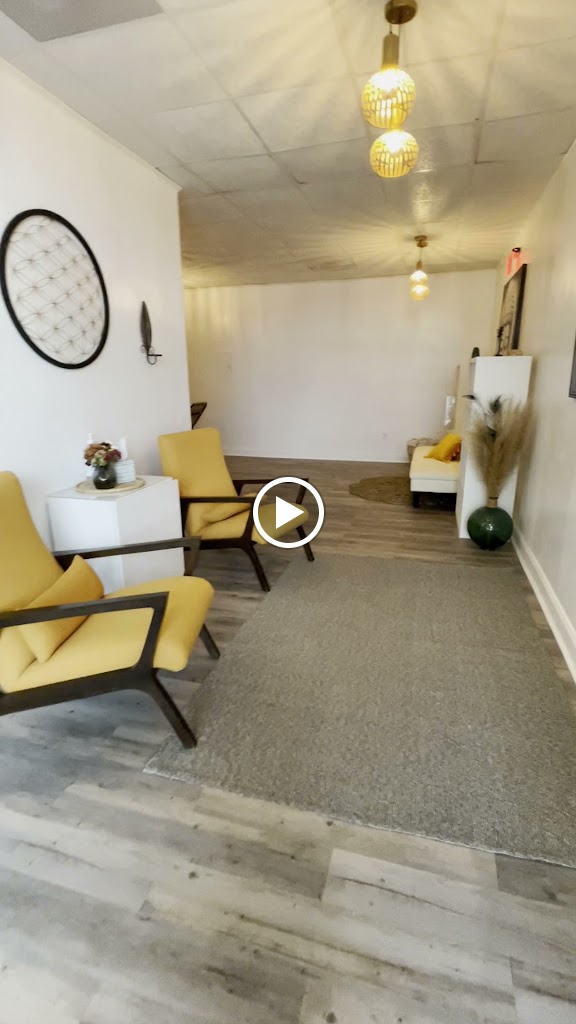 V Esthetics Skincare Studio 32233
