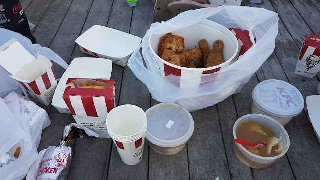 Comments and reviews of KFC Whakatane