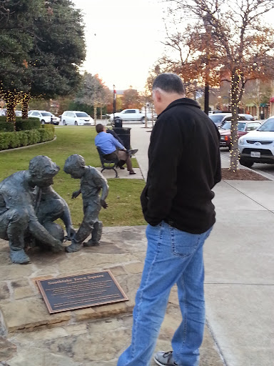 Computer Store «Apple Southlake Town Square», reviews and photos, 260 Grand Ave, Southlake, TX 76092, USA