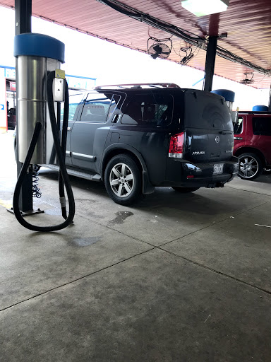 Car Wash «Superior Mermaid Car Wash», reviews and photos, 1750 Northpark Dr, Kingwood, TX 77339, USA