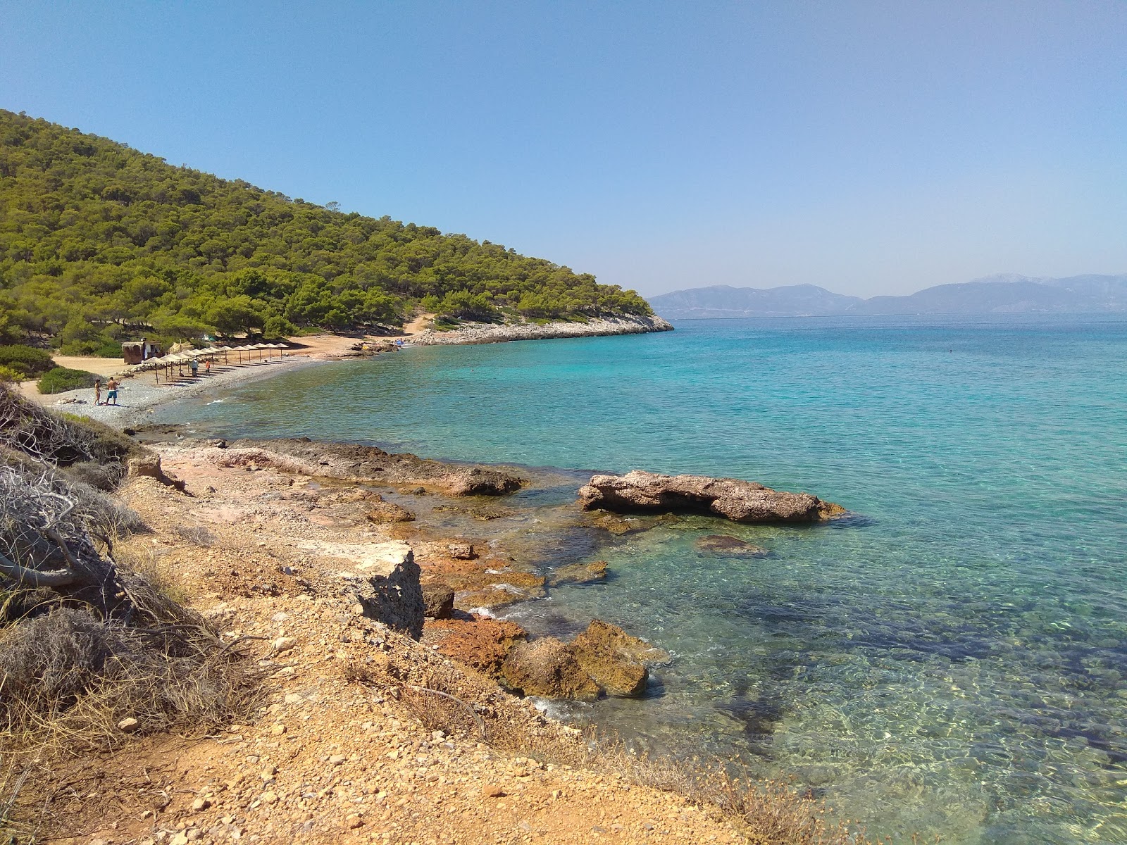 Φωτογραφία του Dragonera Beach με μπεζ βότσαλα επιφάνεια
