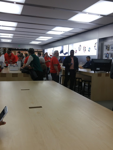 Computer Store «Apple Mall of Georgia», reviews and photos, 3333 Buford Dr NE, Buford, GA 30519, USA