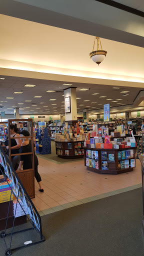 Book Store «Barnes & Noble», reviews and photos, 2790 N University Dr, Coral Springs, FL 33065, USA