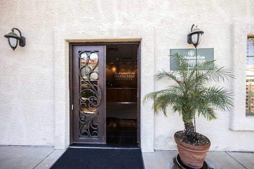 Business School «Automotive Dealership Institute», reviews and photos