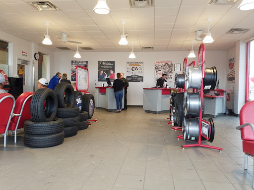 Tire Shop «Discount Tire», reviews and photos, 2269 State St, Salt Lake City, UT 84115, USA