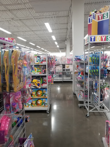 Clothing Store «Burlington Coat Factory», reviews and photos, 1965 N Pebble Creek Pkwy, Goodyear, AZ 85395, USA