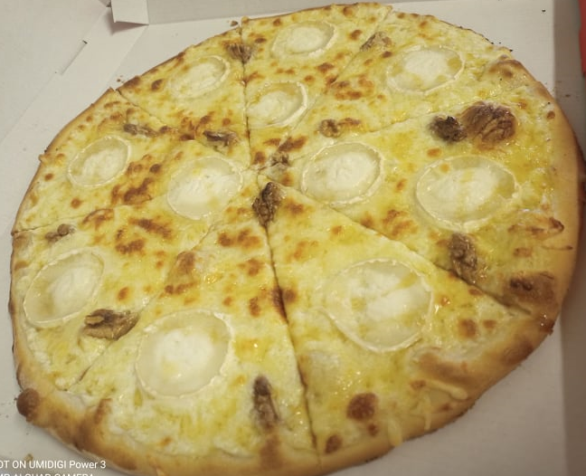 Pizzeria des halles à Saint-Étienne-de-Saint-Geoirs