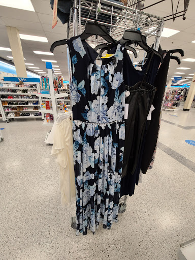 Clothing Store «Ross Dress for Less», reviews and photos, 14200 Baltimore Ave, Laurel, MD 20707, USA